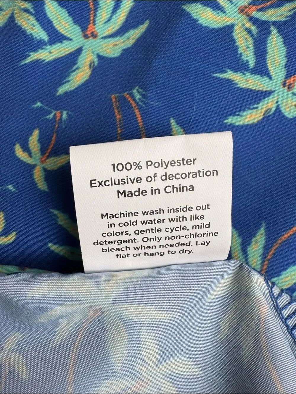 Buttons & Bones Blue Button Up & Velcro Tropical Print Dog Shirt Size Small NWT